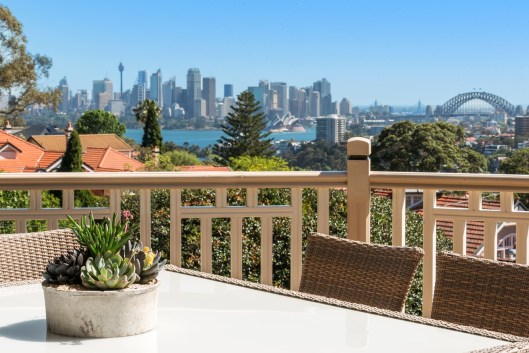 11f7-H1756210-hires.6462-5milton048